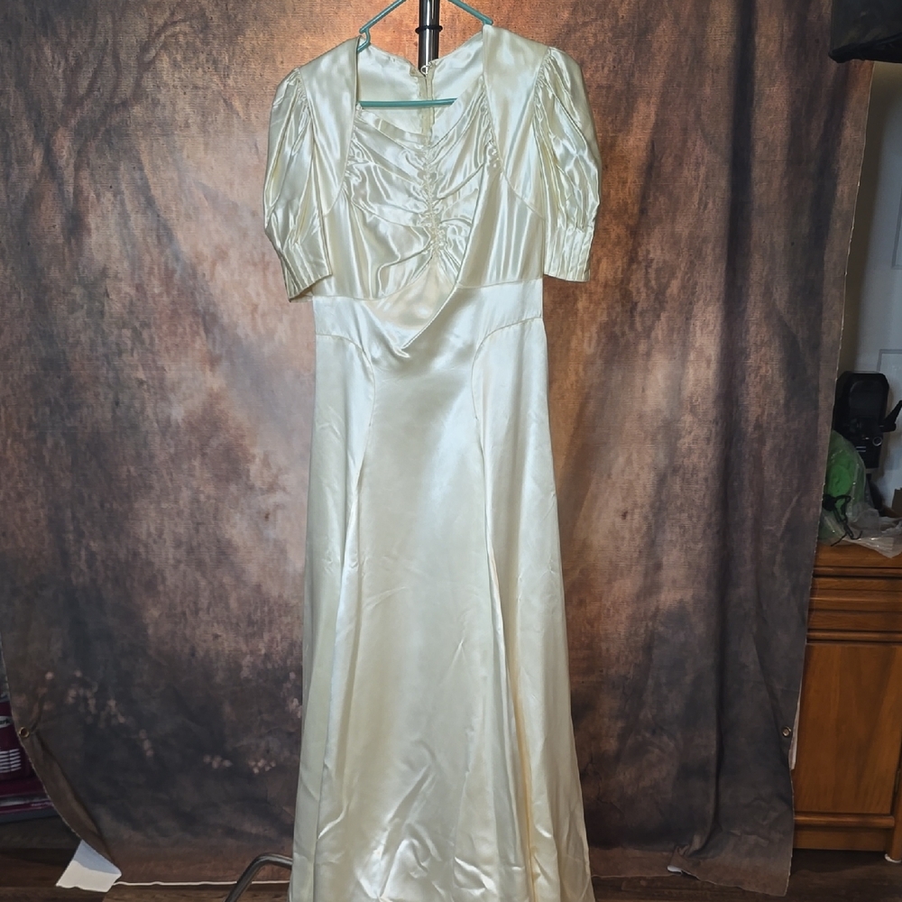 1930-1940s liquid satin wedding dress Elegant Cream Satin Women's Dress